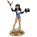 BATMAN TAS GALLERY PVC STATUES - ZATANNA