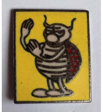 RUBRIQUE A BRAC PIN - LADYBUG DOESN'T CARE