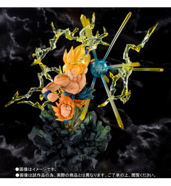 DRAGON BALL Z FIGUARTS ZERO - SUPER SAIYAN GOKU BURNING BATTLES