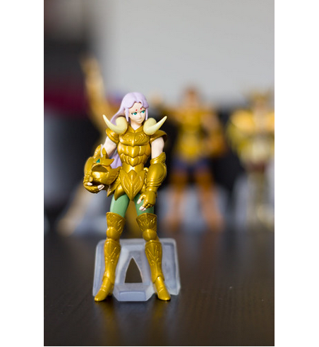 SAINT SEIYA HGIF GOLD CLOTH GASHAPONS - ARIES