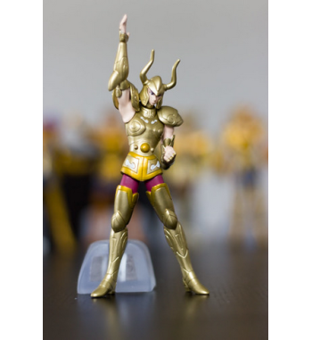 SAINT SEIYA HGIF GOLD CLOTH GASHAPONS - CAPRICORN